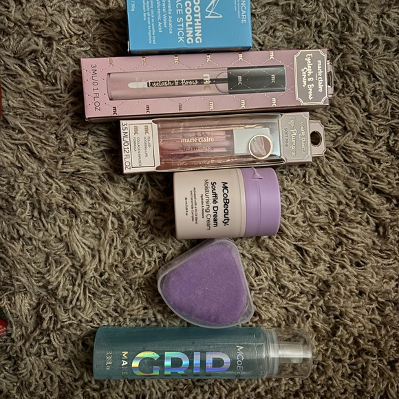 Bundle - Picture 2 of 2